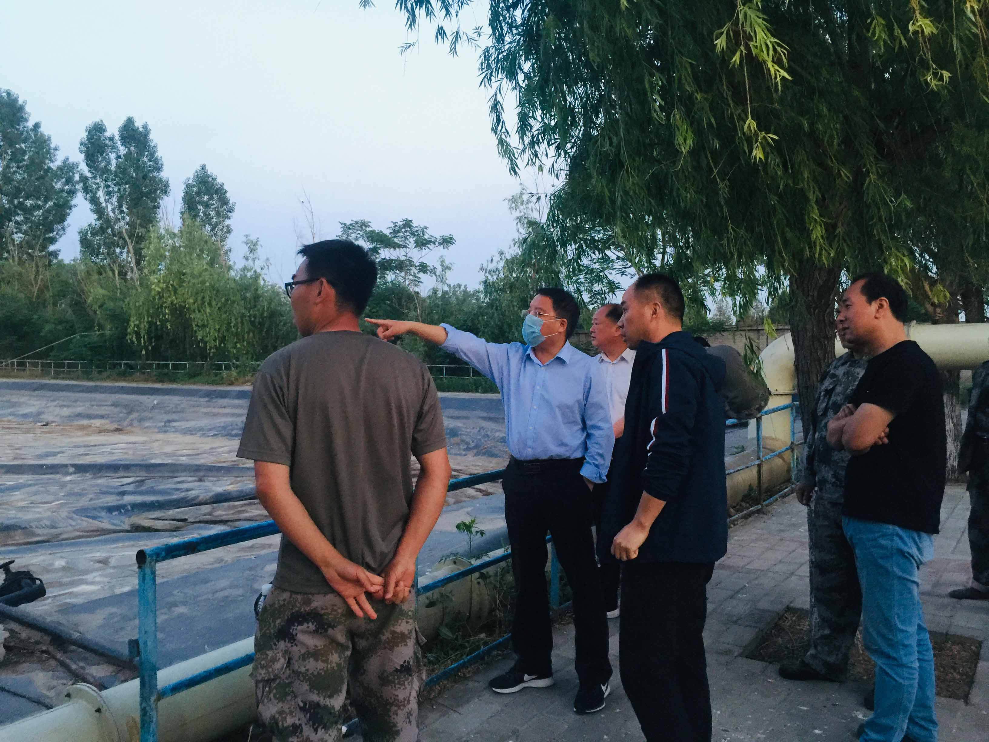 焦作市城市管理局楊局長(zhǎng)一行蒞臨盛邦環(huán)境垃圾滲濾液處理項(xiàng)目視察